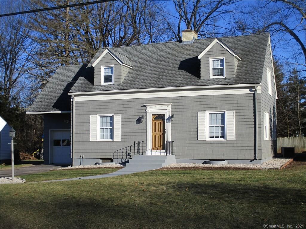 Property Photo:  50 Castle Drive  CT 06451 