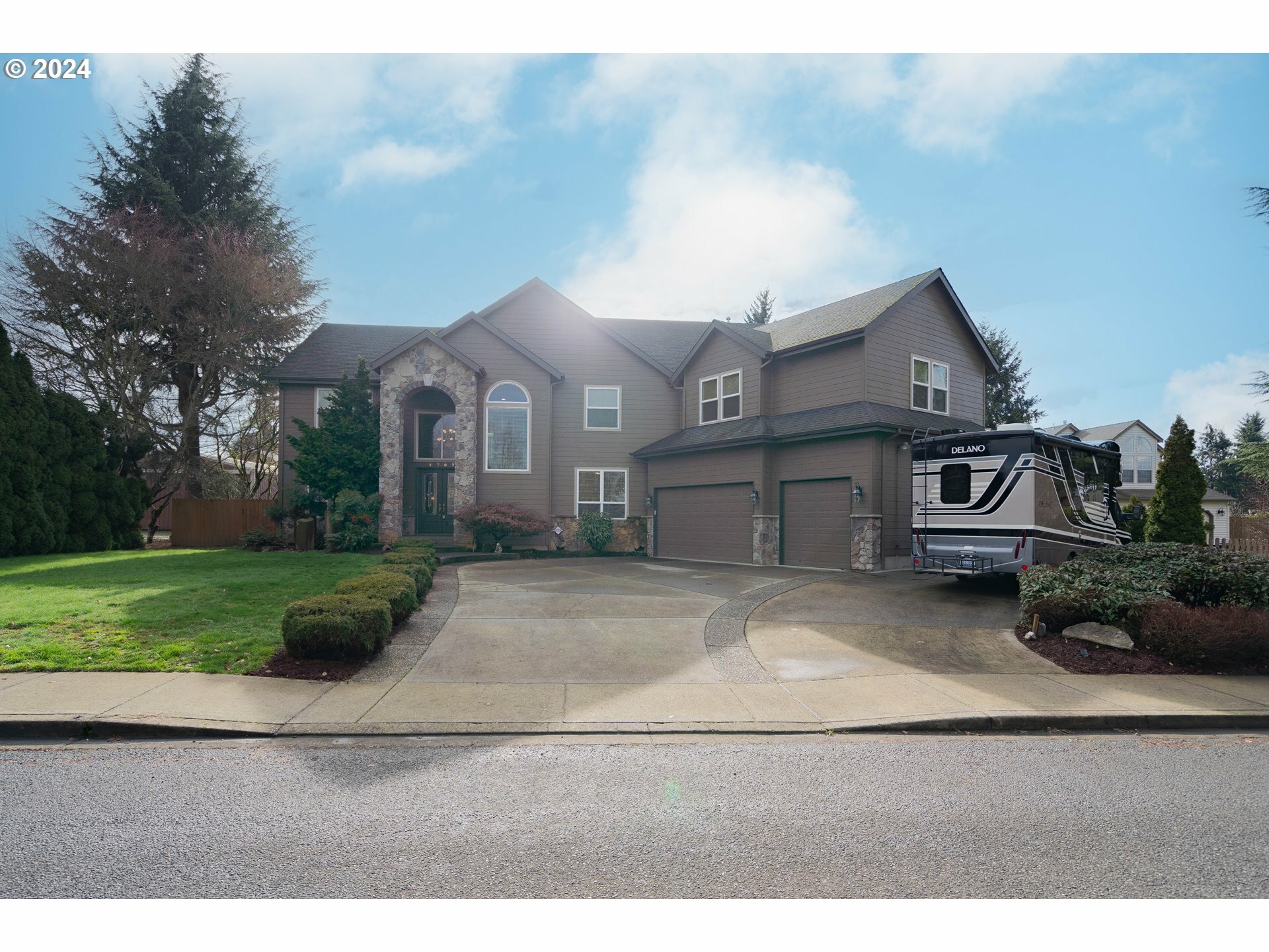 Property Photo:  4707 NW 127th St  WA 98685 