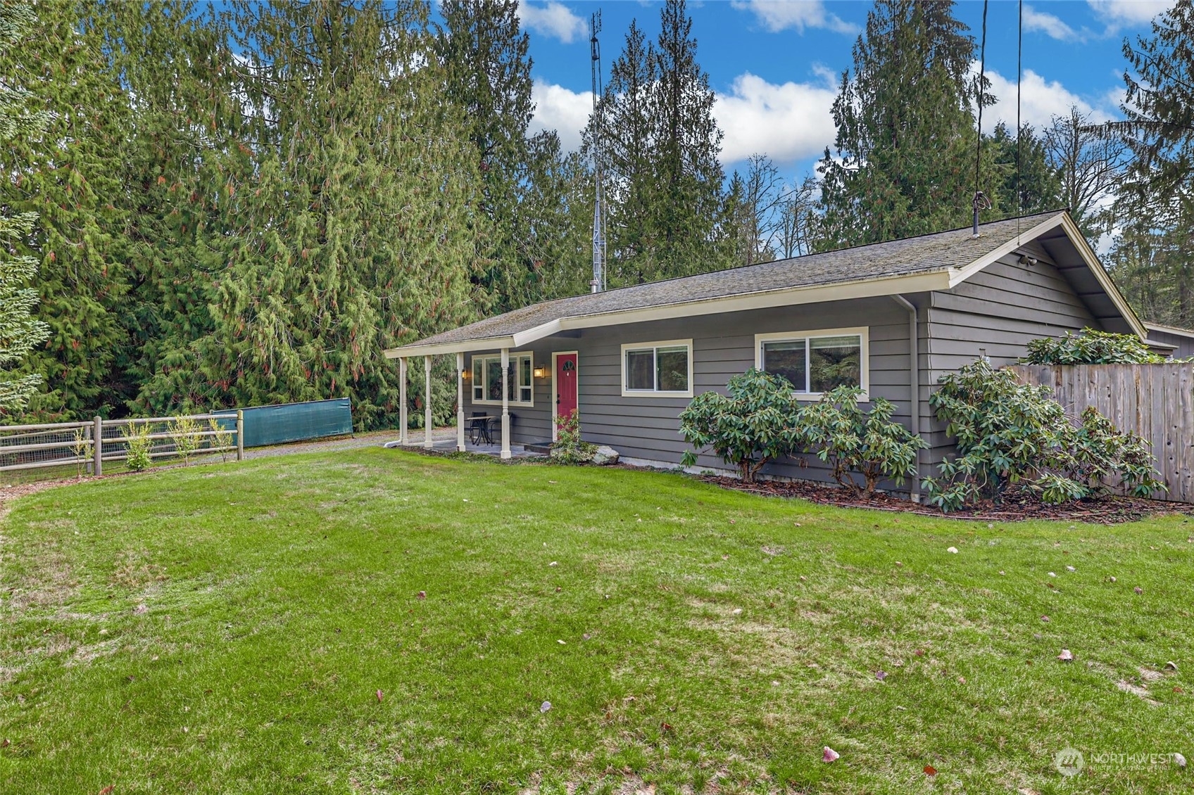 Property Photo:  13122 Meridian Street  WA 98258 