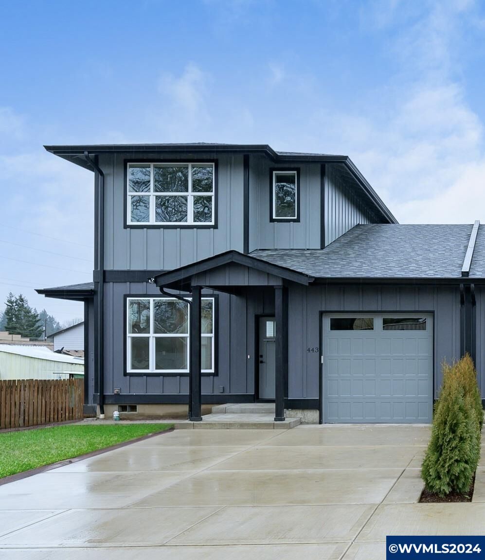 Property Photo: 443 Adams St OR 97127