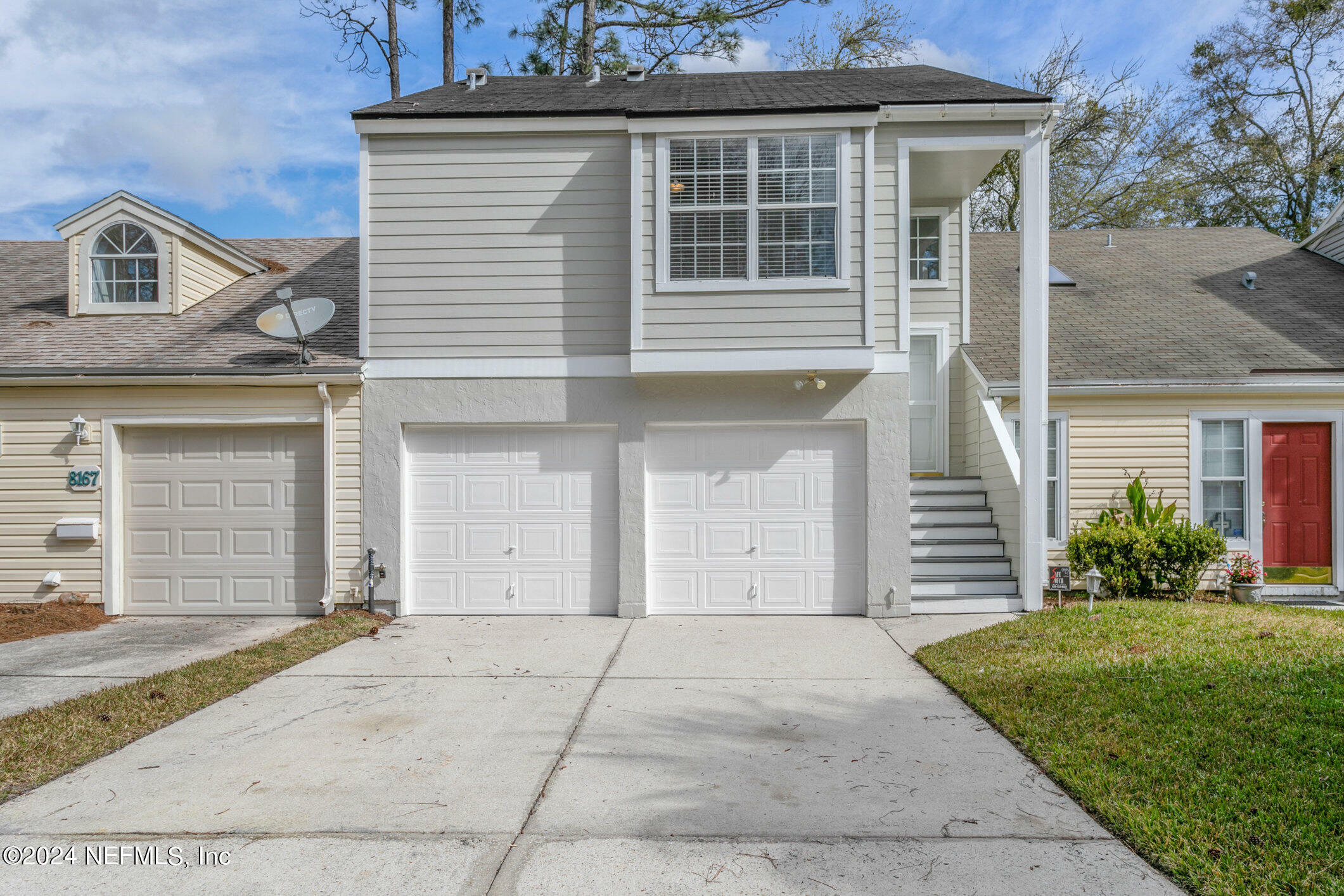 Property Photo:  8171 Dunbarton Court  FL 32244 