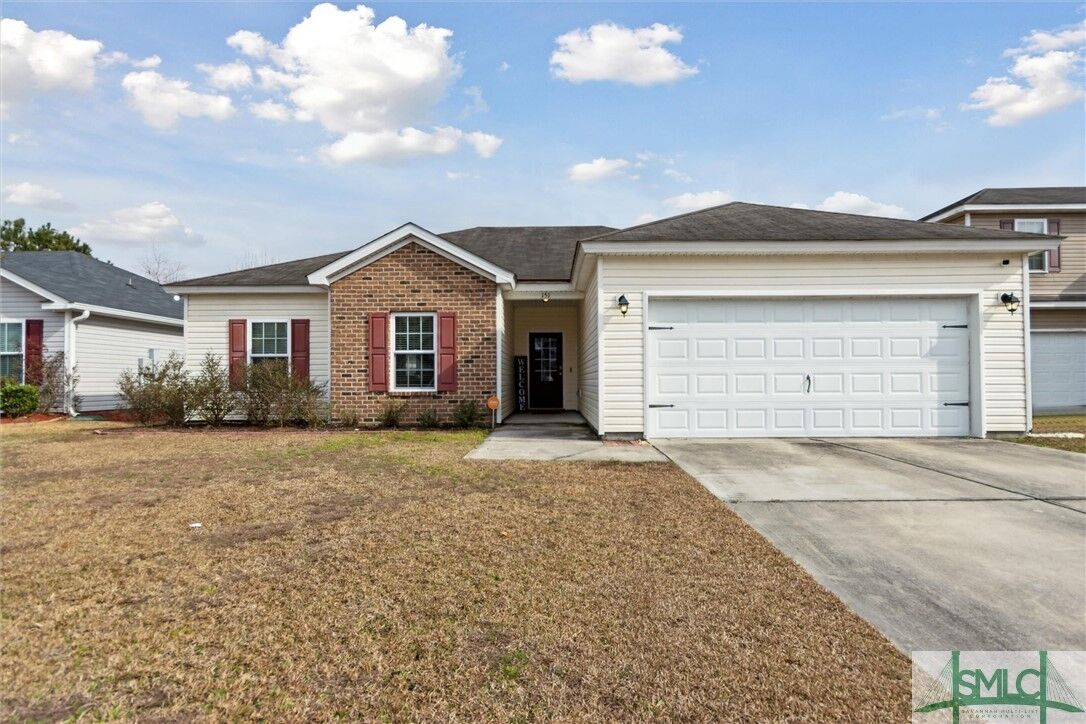 Property Photo:  151 Waverly Way  GA 31407 