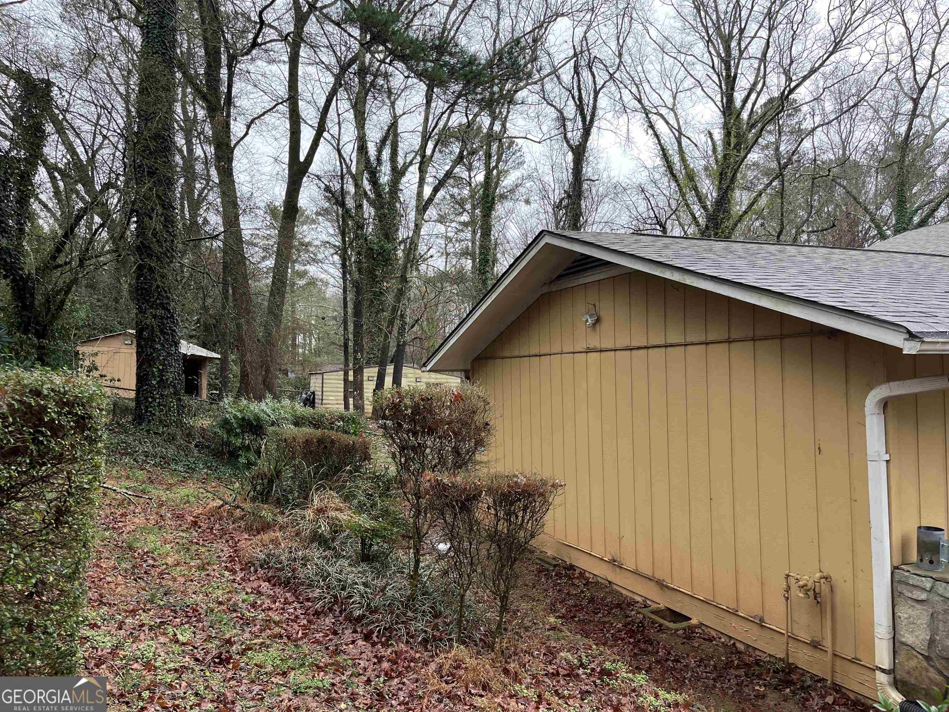 Property Photo:  5191 Rockbridge Road  GA 30088 