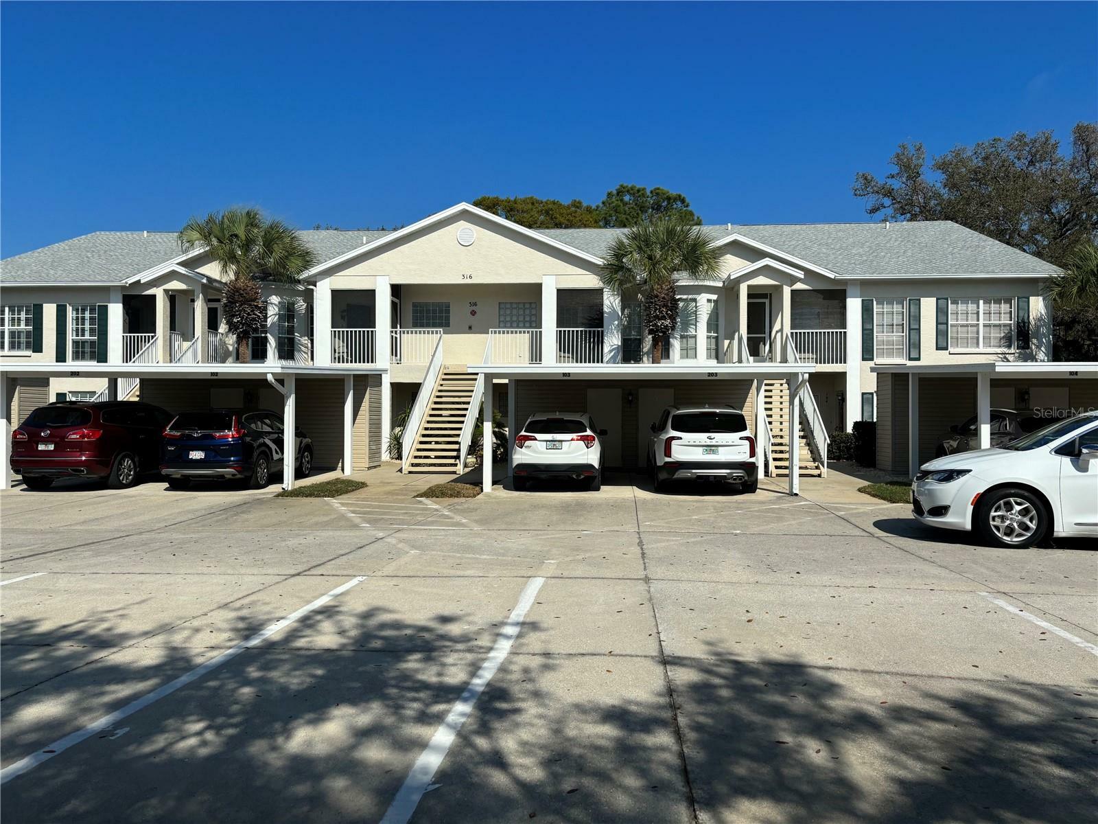 Property Photo:  316 Clearbrook Circle 202  FL 34292 