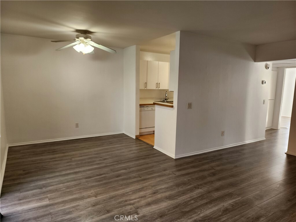 Property Photo:  18350 Hatteras Street 163  CA 91356 