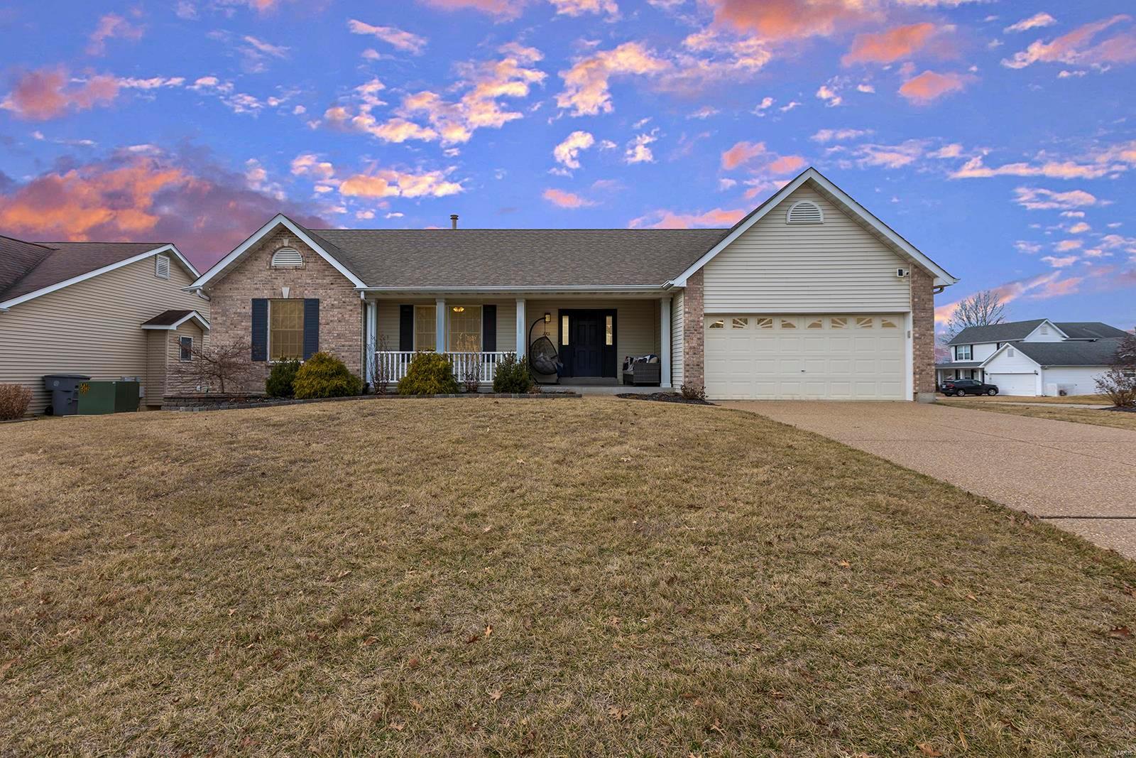 Property Photo: 2201 Quaint Cottage Drive MO 63368