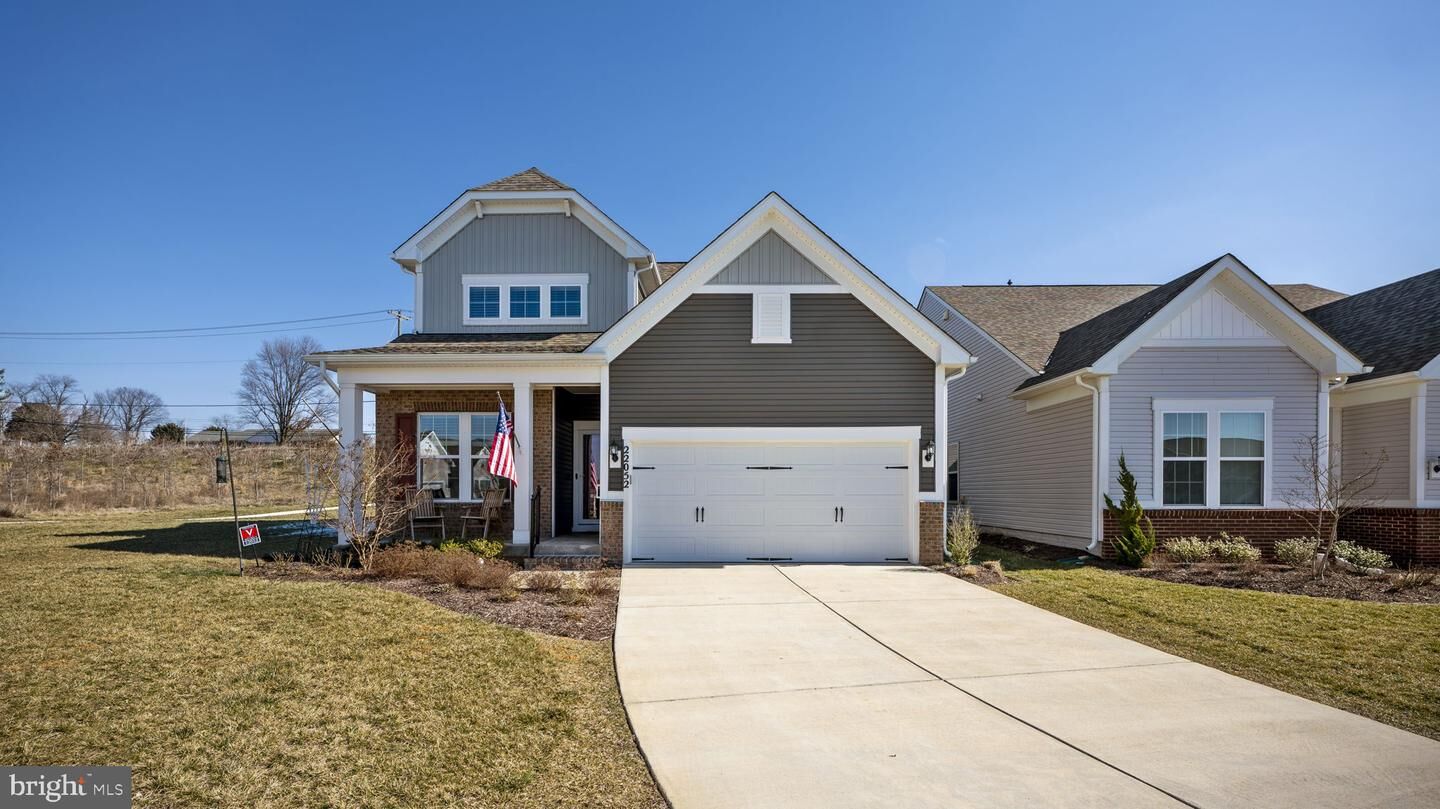 Property Photo:  22052 Boneset Way  MD 20876 