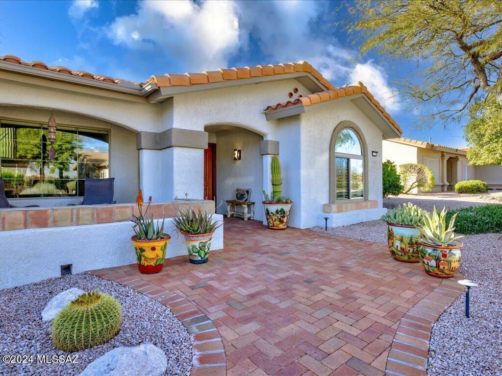 Property Photo: 14259 N Fawnbrooke Drive AZ 85755