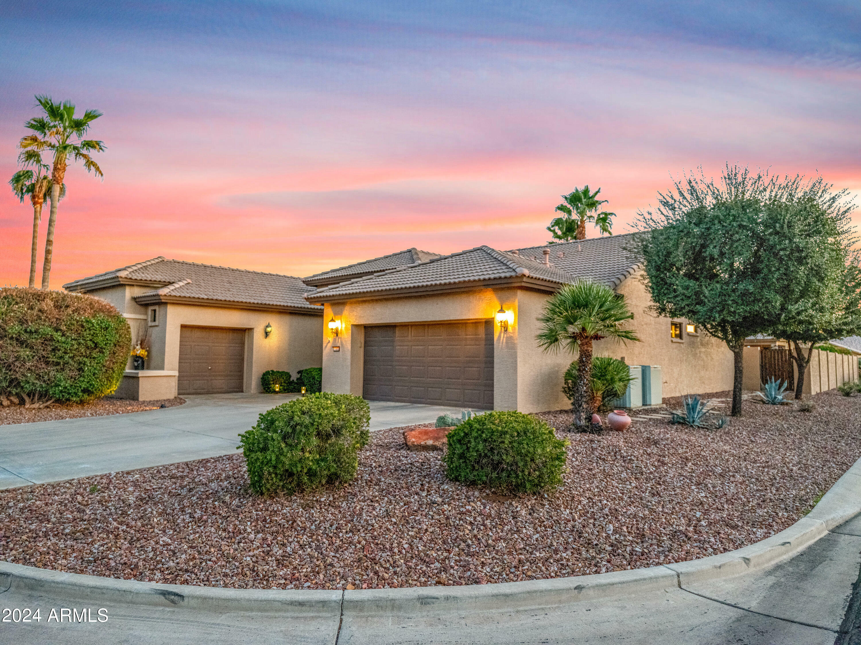 Property Photo:  15061 W Whitton Avenue  AZ 85395 