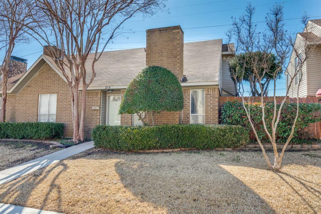 Property Photo:  2048 Embassy Way  TX 75006 