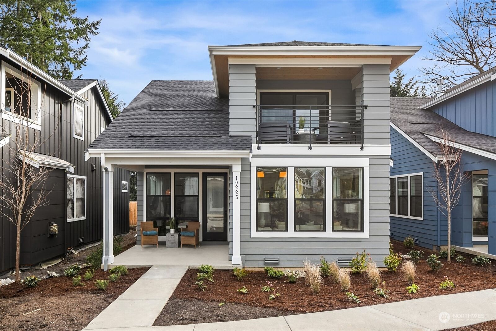 Property Photo: 10223 135th Circle NE WA 98033