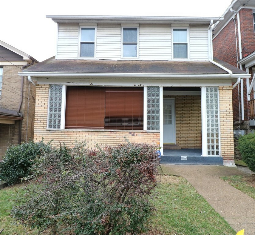 Property Photo:  118 Catskill Ave  PA 15227 