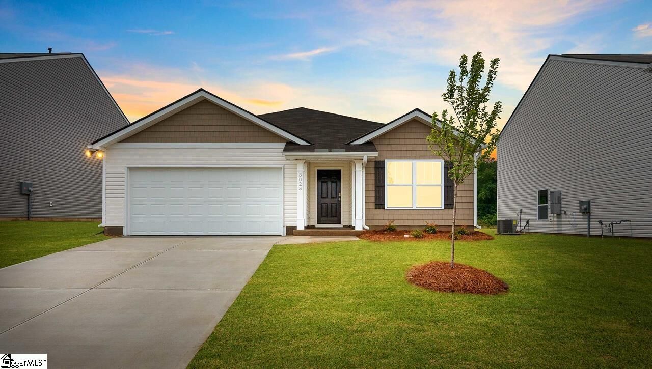 Property Photo:  3025 Hickory Ridge Trail  SC 29369 