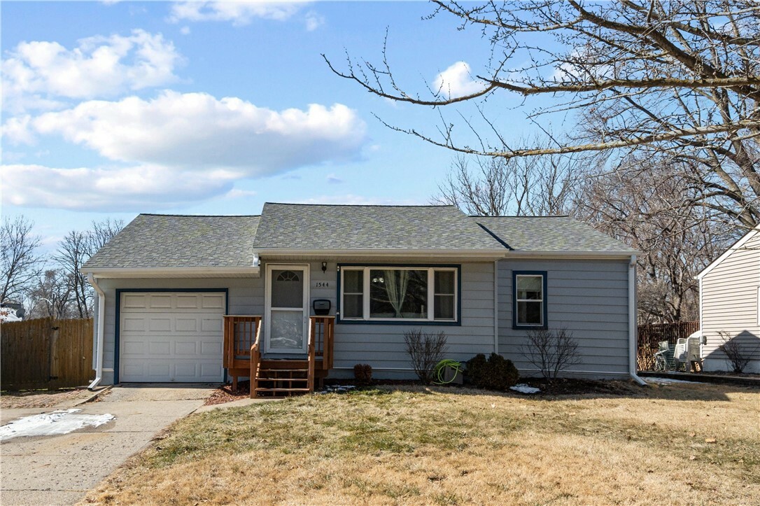 Property Photo:  1544 Merle Hay Road  IA 50311 