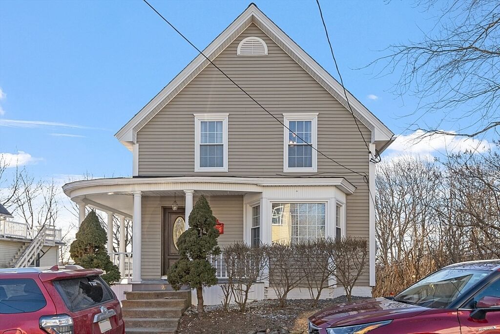 Property Photo:  92 Ash St  MA 01440 