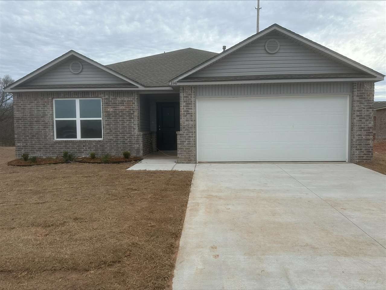 Property Photo: 3141 S Buffalo Drive OK 74074