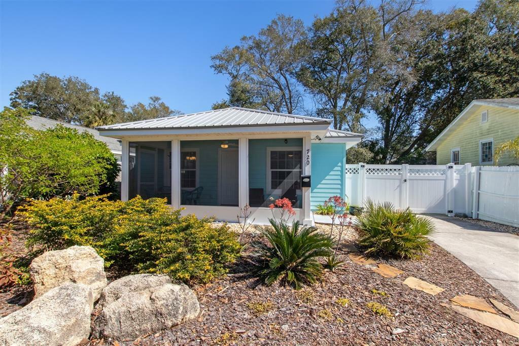 Property Photo:  720 6th Street  FL 32034 