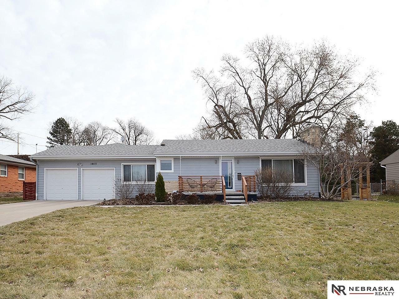 Property Photo:  1013 N 67th Avenue  NE 68132 