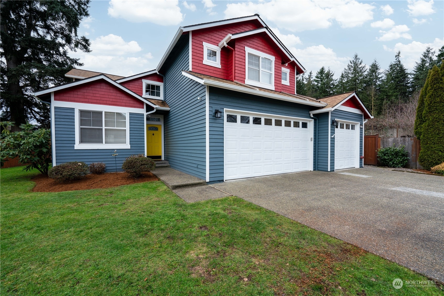 Property Photo:  20531 2nd Drive SE  WA 98012 