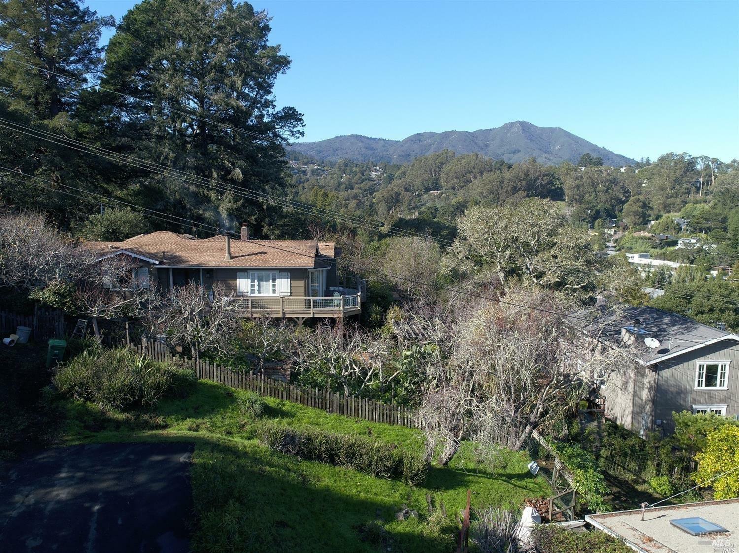 Property Photo:  235 Chapman Road  CA 94941 