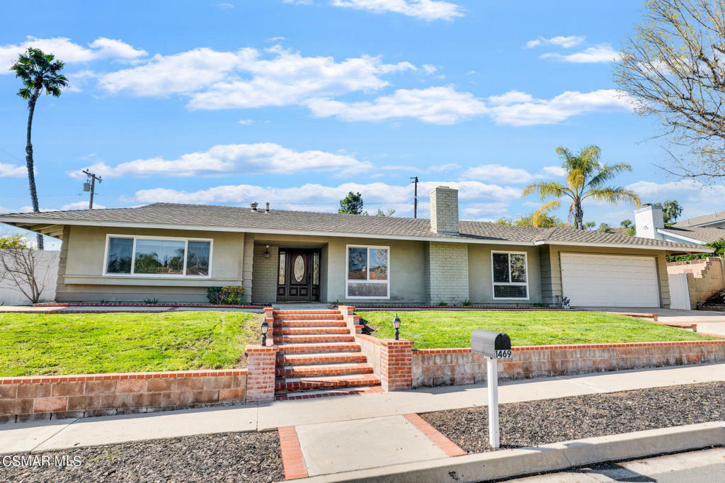 Property Photo:  1469 Hendrix Avenue  CA 91360 