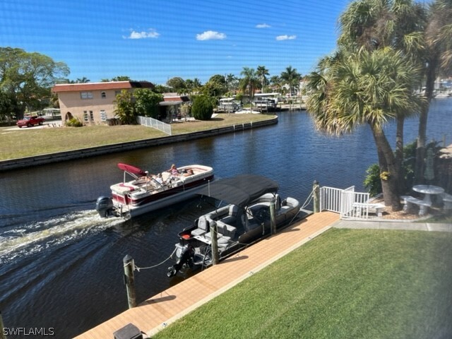 Property Photo: 708 Victoria Drive 213 FL 33904