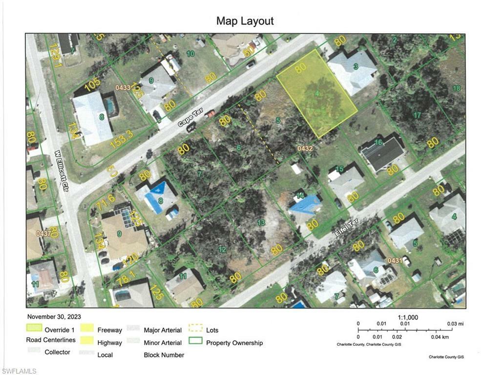 Property Photo: 633 Cape Ter NW FL 33952