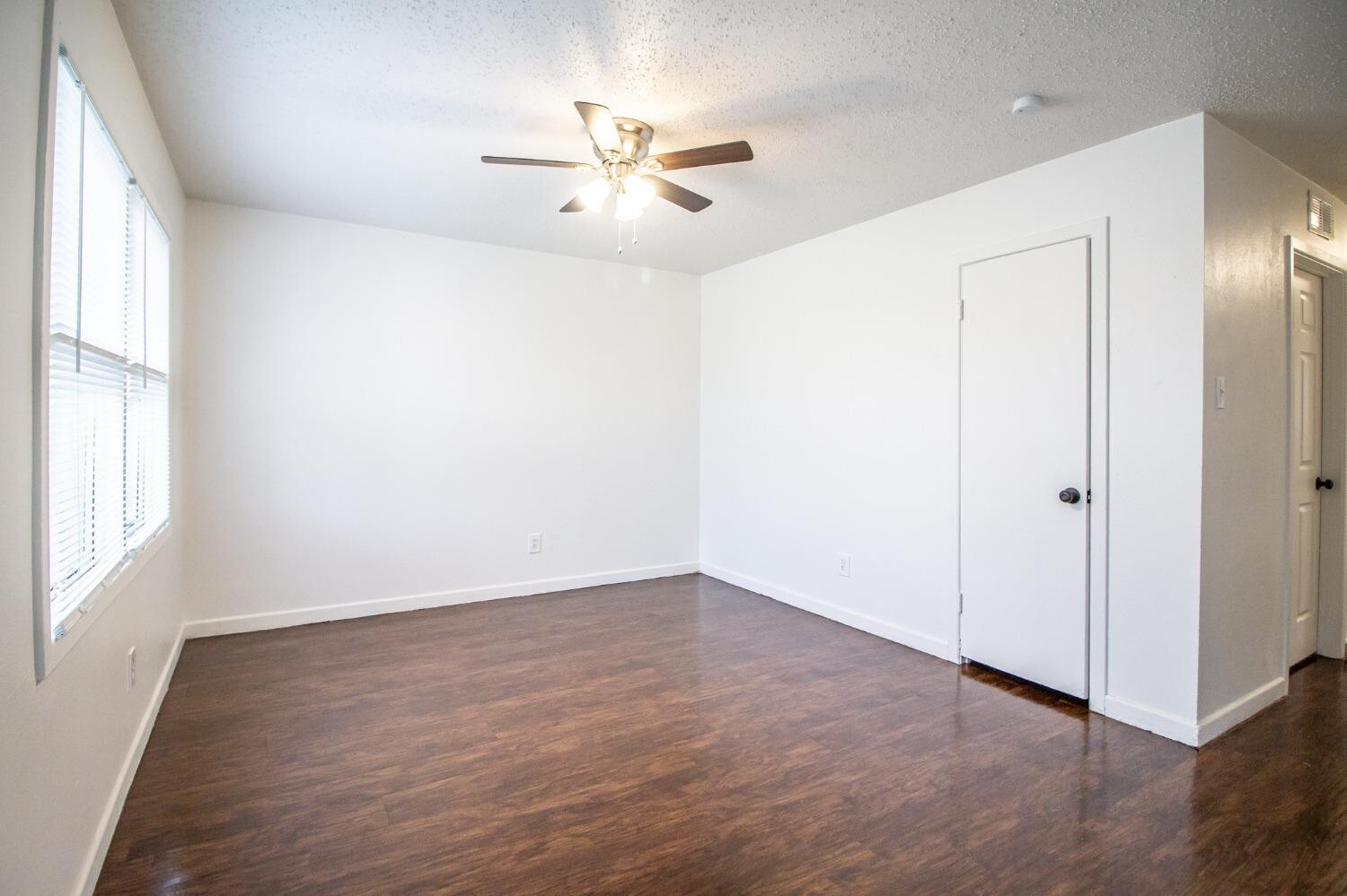 Property Photo: 5105 39th Street TX 79414