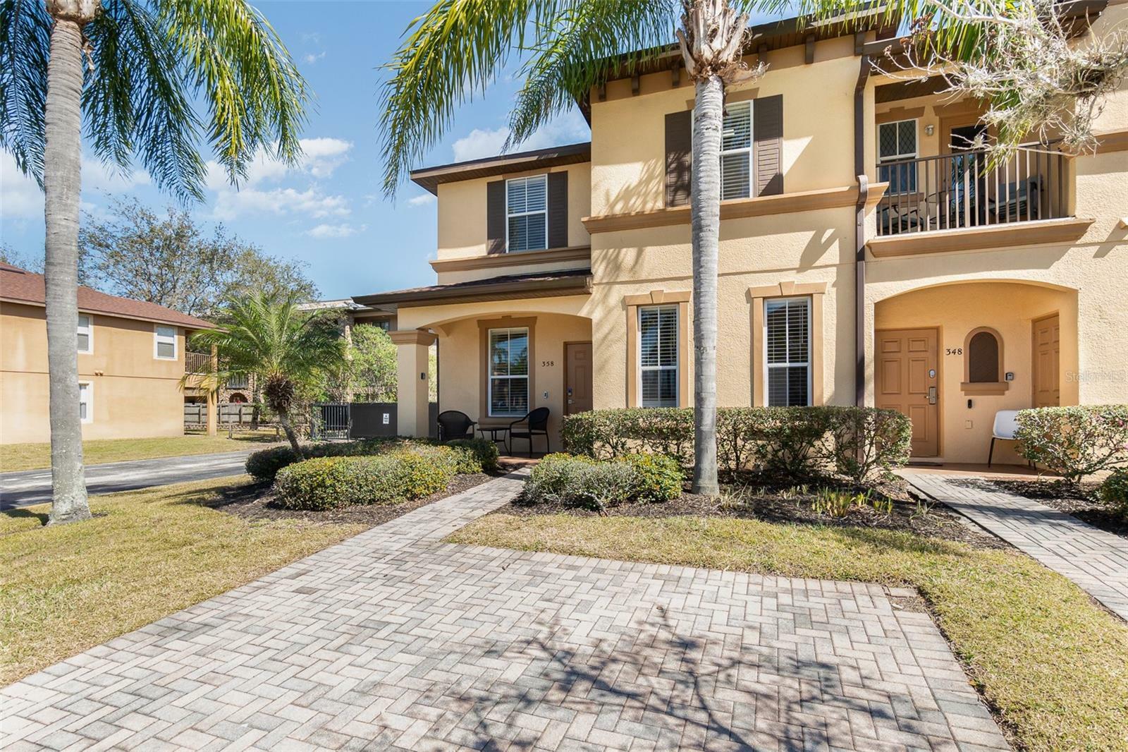 Property Photo:  358 Verona Avenue  FL 33897 