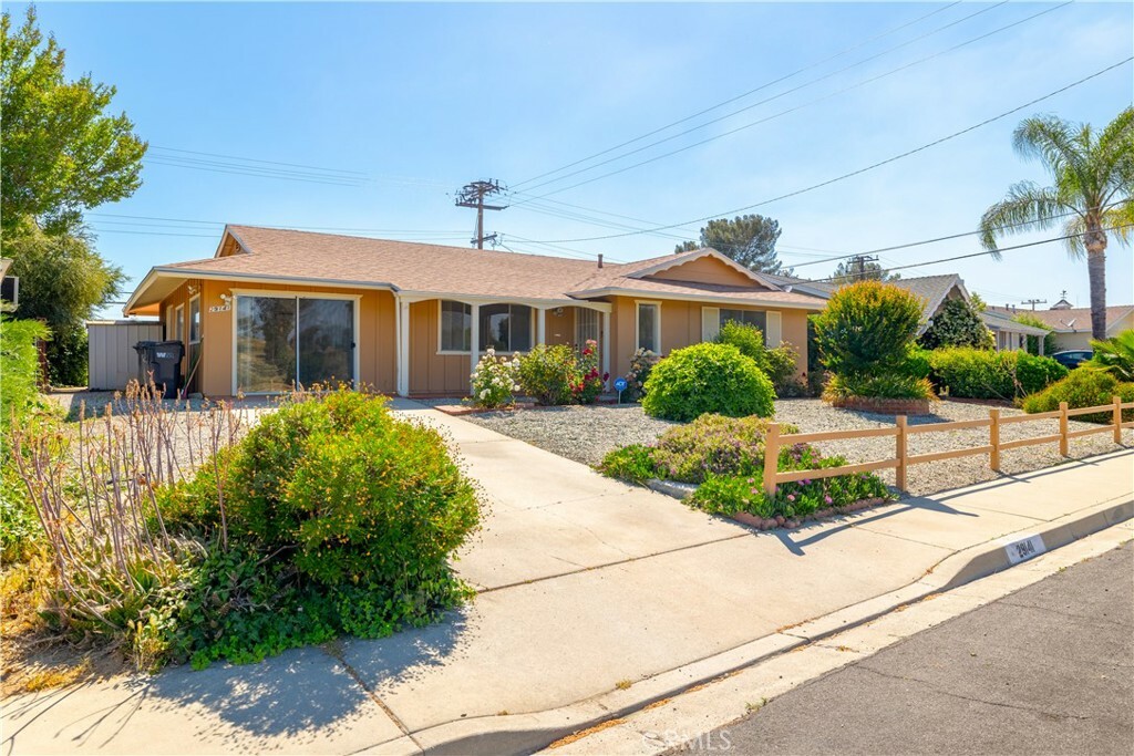 Property Photo:  29141 Thornhill Drive  CA 92586 