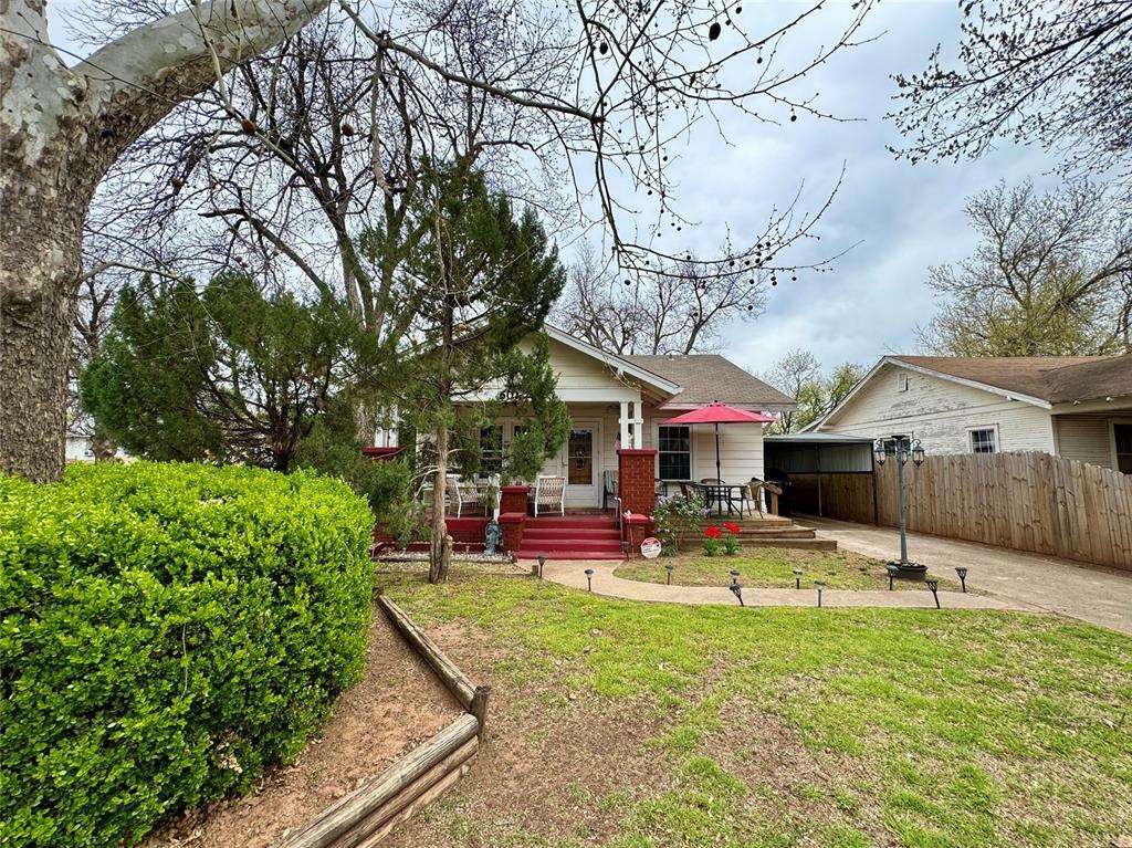 Property Photo:  601 S 12th Street  OK 73018 