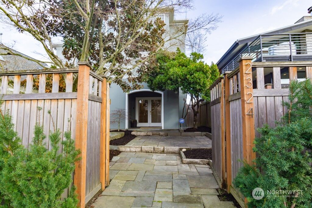 Property Photo:  2324 42nd Avenue E  WA 98112 