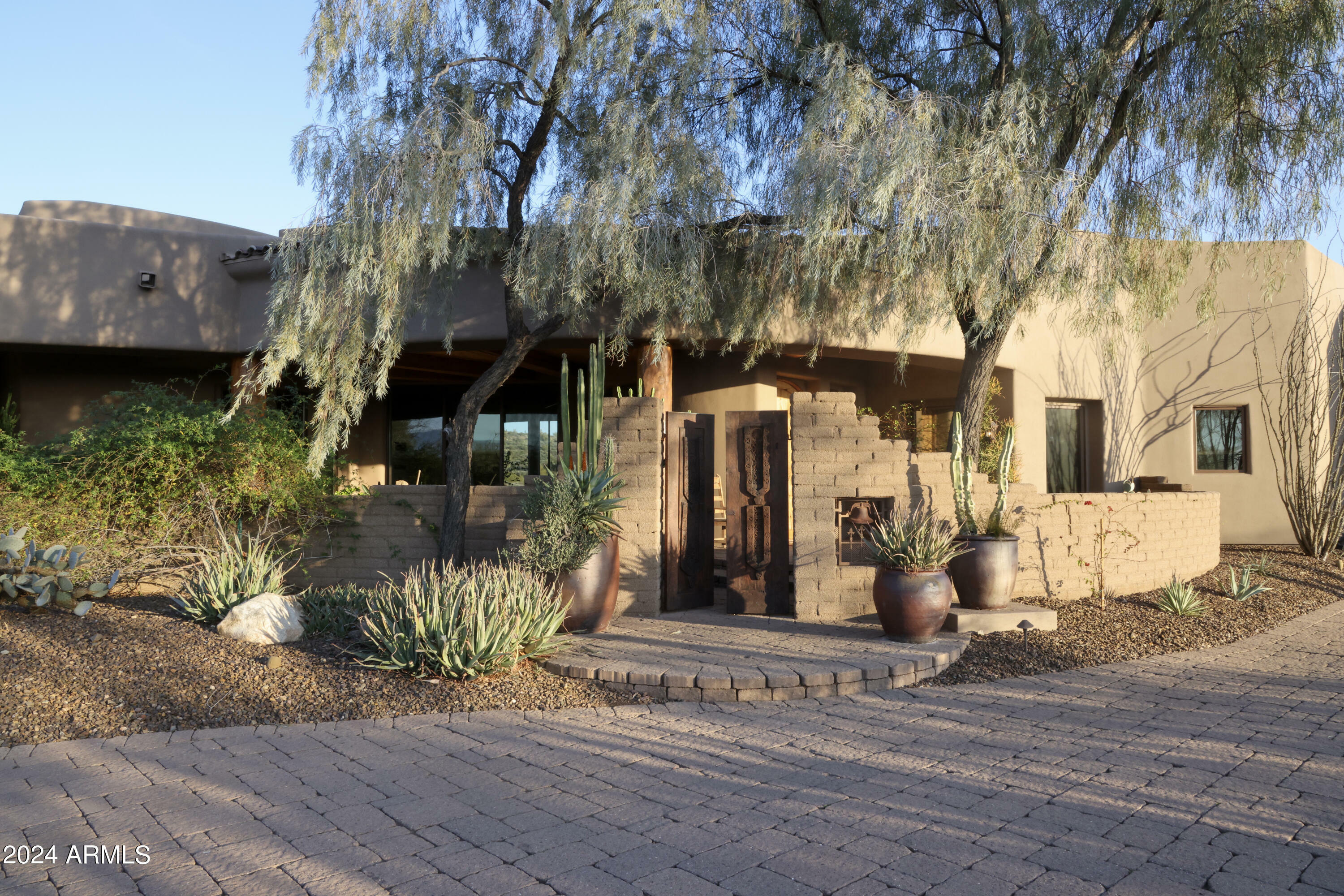 Property Photo:  39081 N Crested Quail Run  AZ 85377 