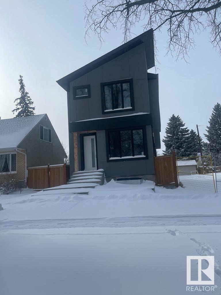 Property Photo:  10954 135 Street NW  AB T5M 1K2 