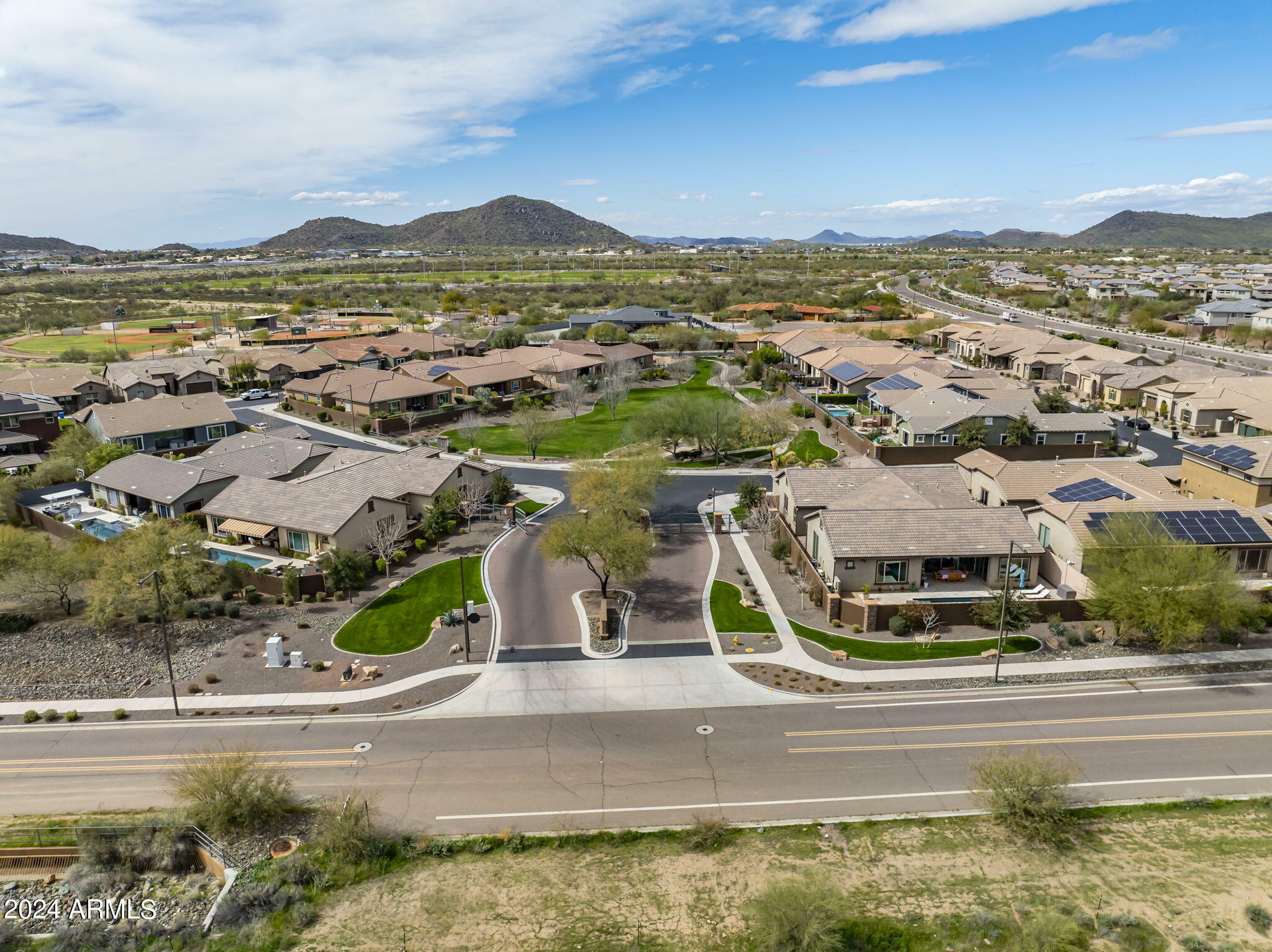 Property Photo:  3132 E Half Hitch Place  AZ 85050 