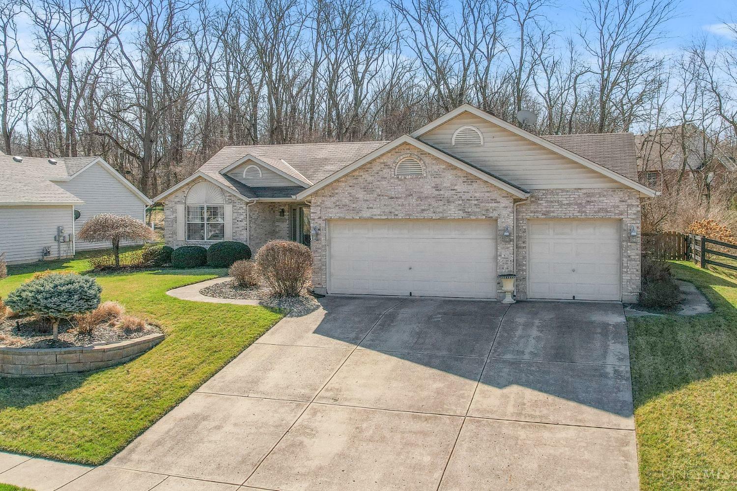Property Photo: 6473 Jennifer Court OH 45044