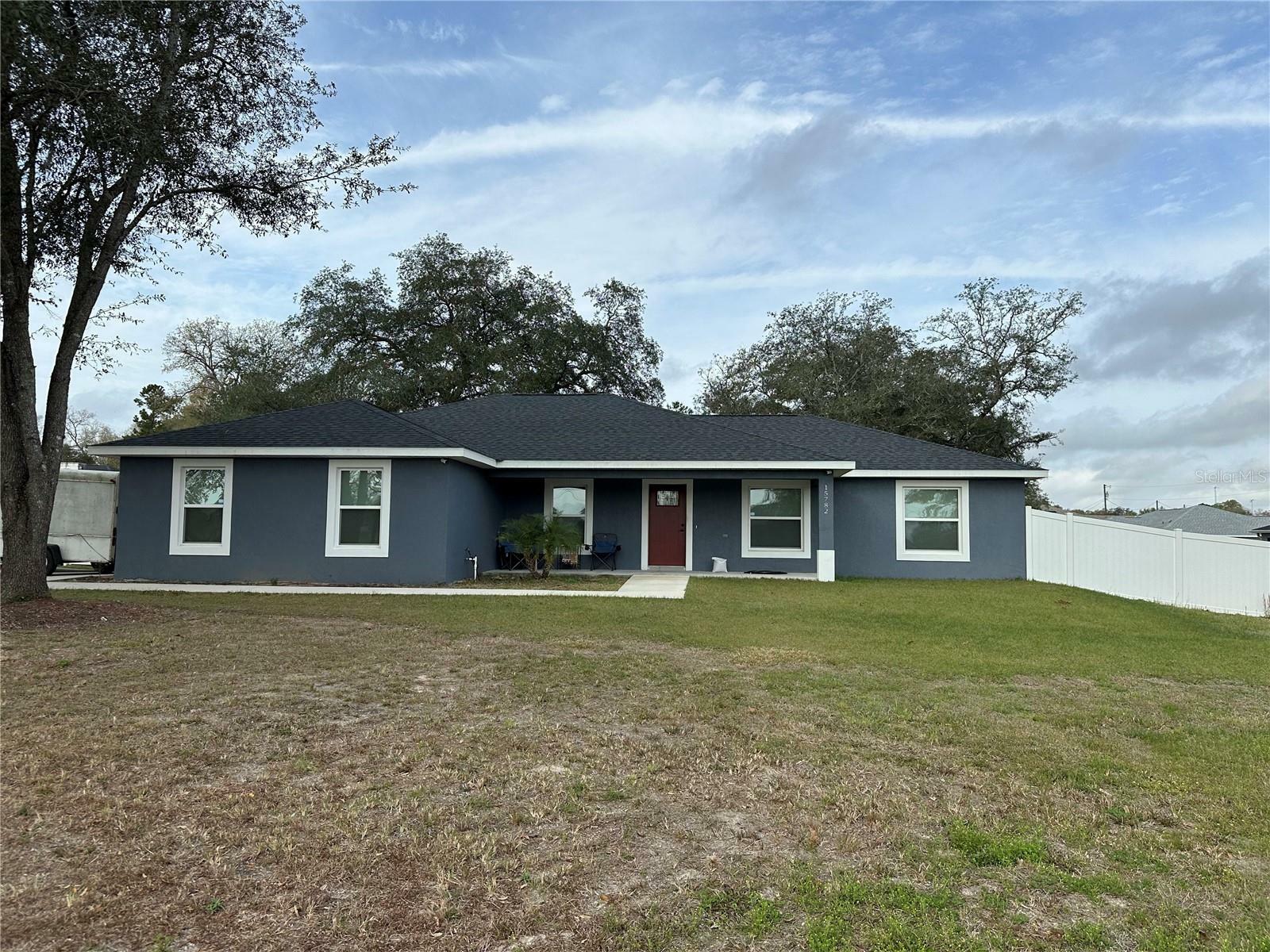 Property Photo: 15782 SE 93rd Avenue Road FL 34491