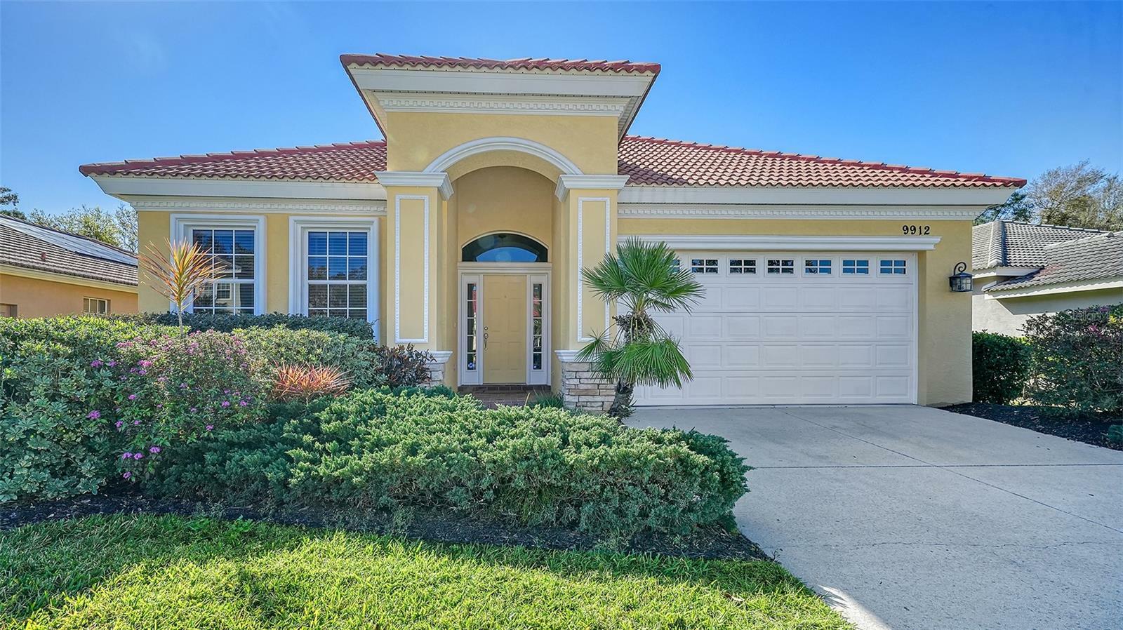 Property Photo:  9912 Royal Lytham Avenue  FL 34202 