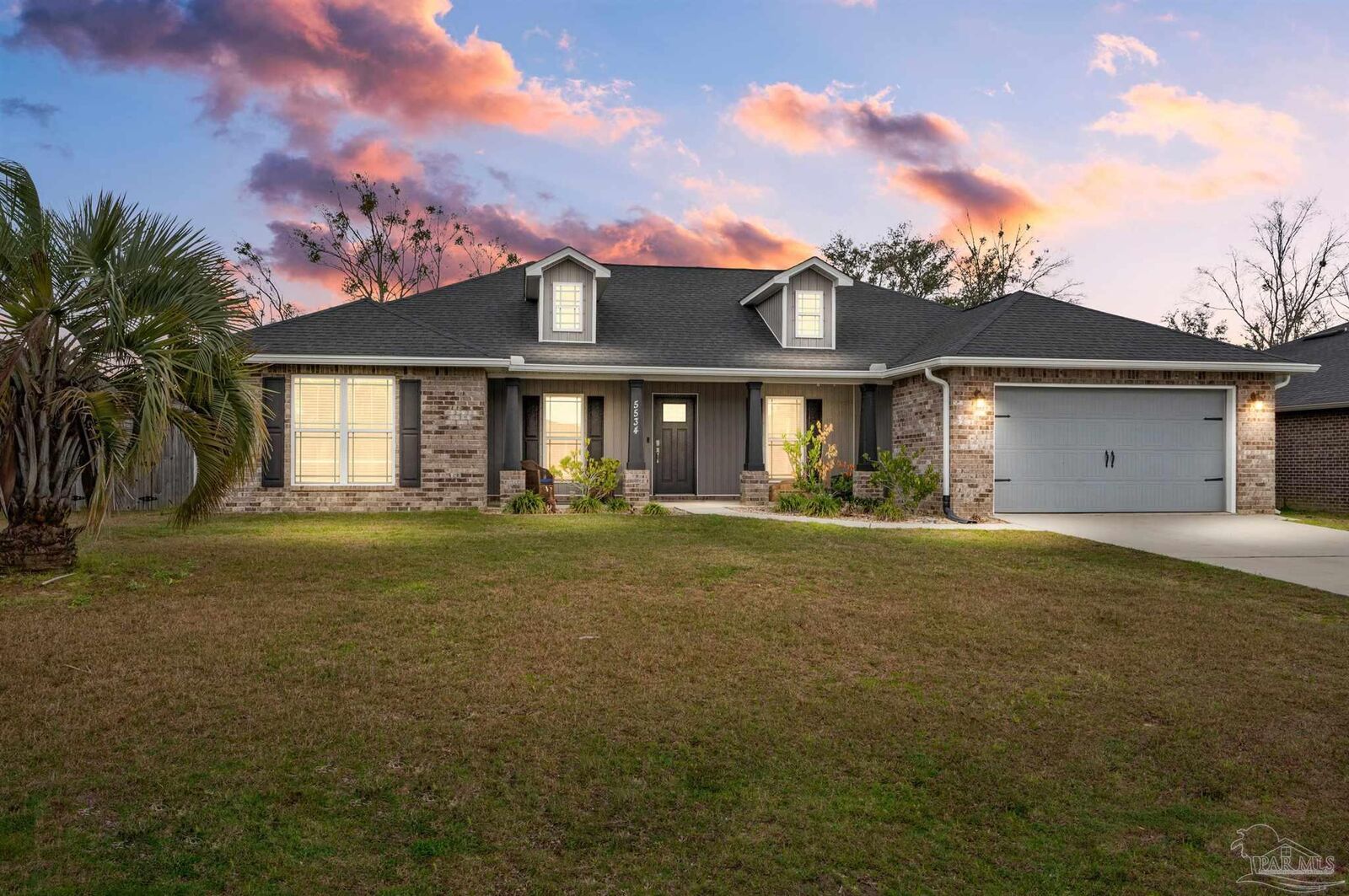 Property Photo: 5534 Mill Race Circle FL 32571