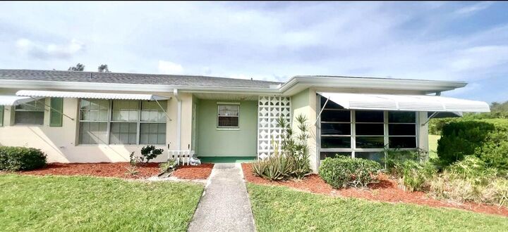 Property Photo:  905 Savannas Point Drive D  FL 34982 