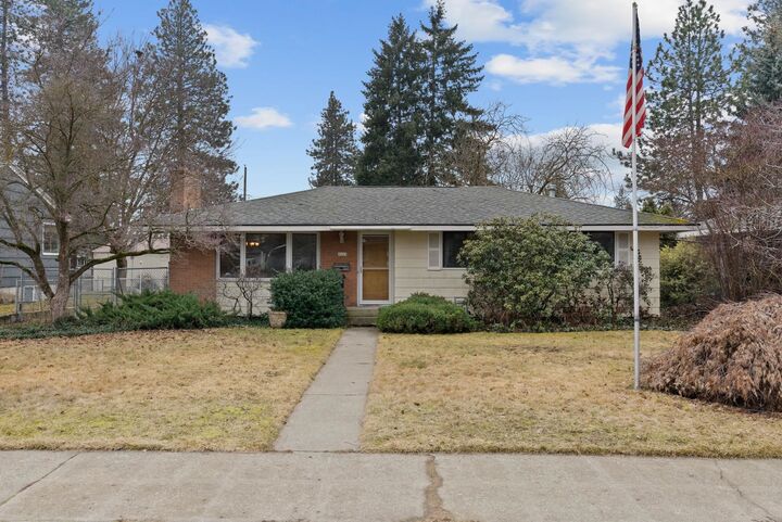 2623 W Providence Ave  Spokane WA 99205 photo