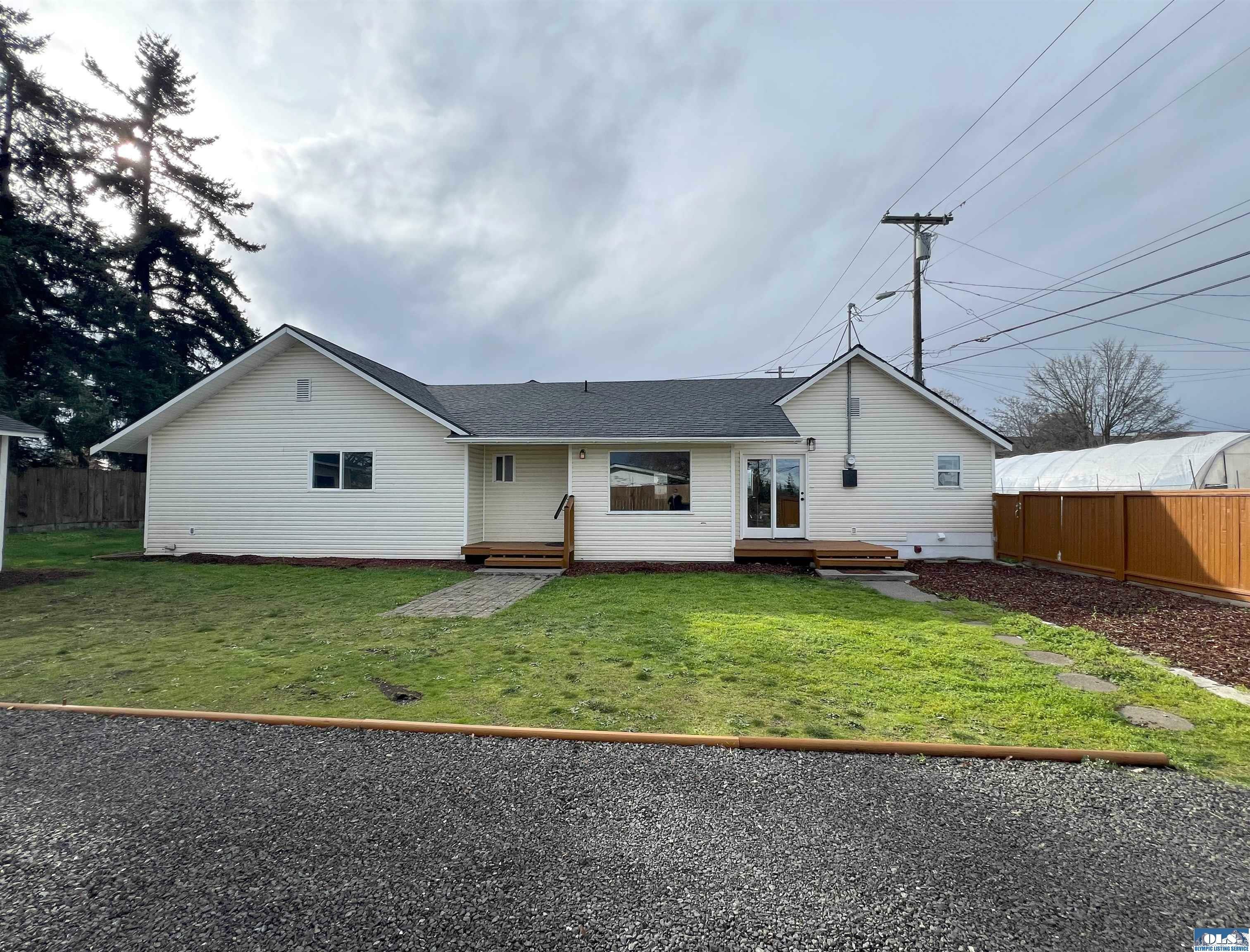 137 E Fir  Sequim WA 98382 photo