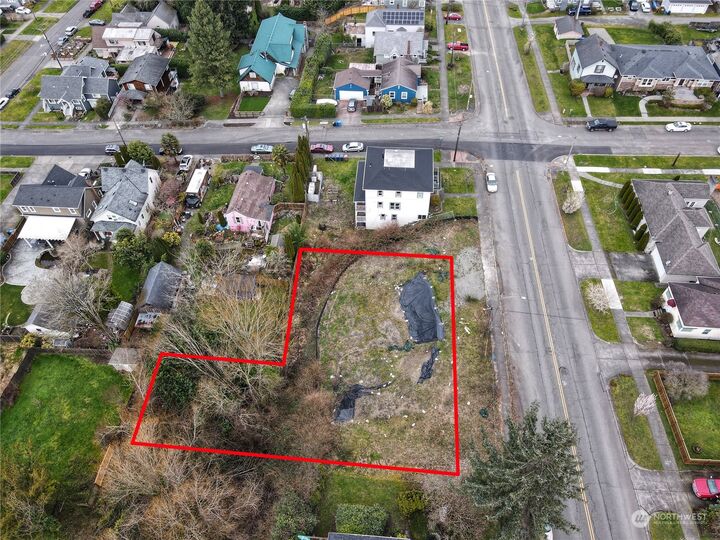 Property Photo: 2620 N McCarver Street WA 98403