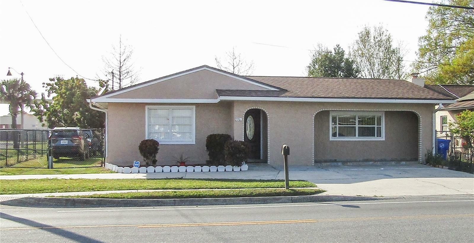 Property Photo: 220 S Thacker Avenue FL 34741