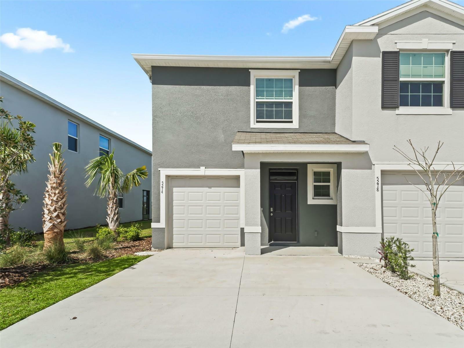 Property Photo:  5274 Dragonfly Drive  FL 34785 