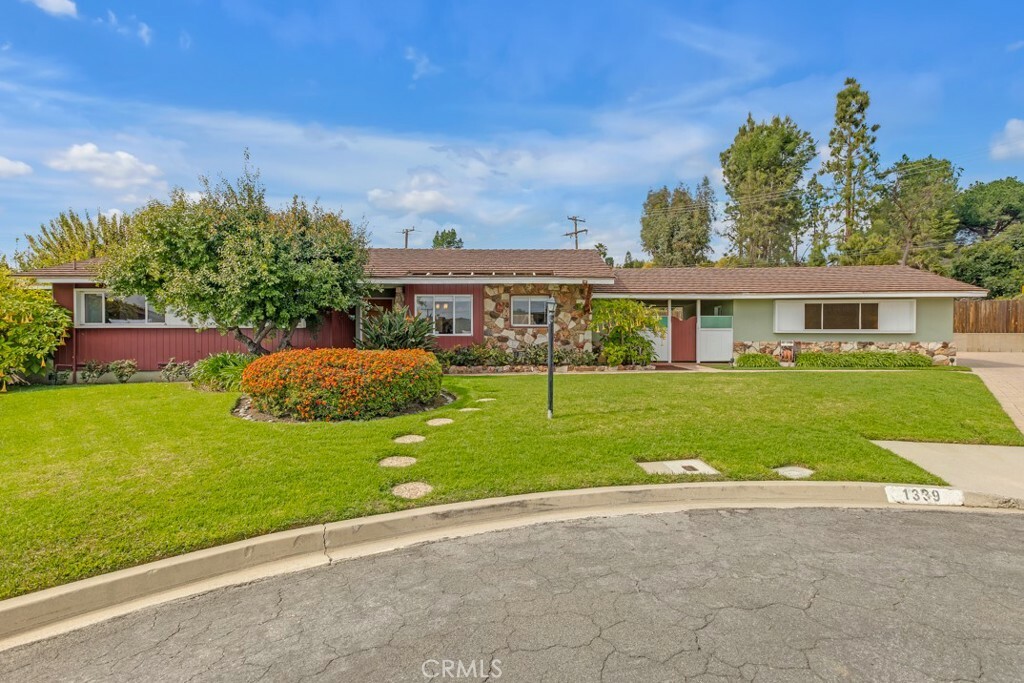 Property Photo:  1339 Padonia Avenue  CA 90603 