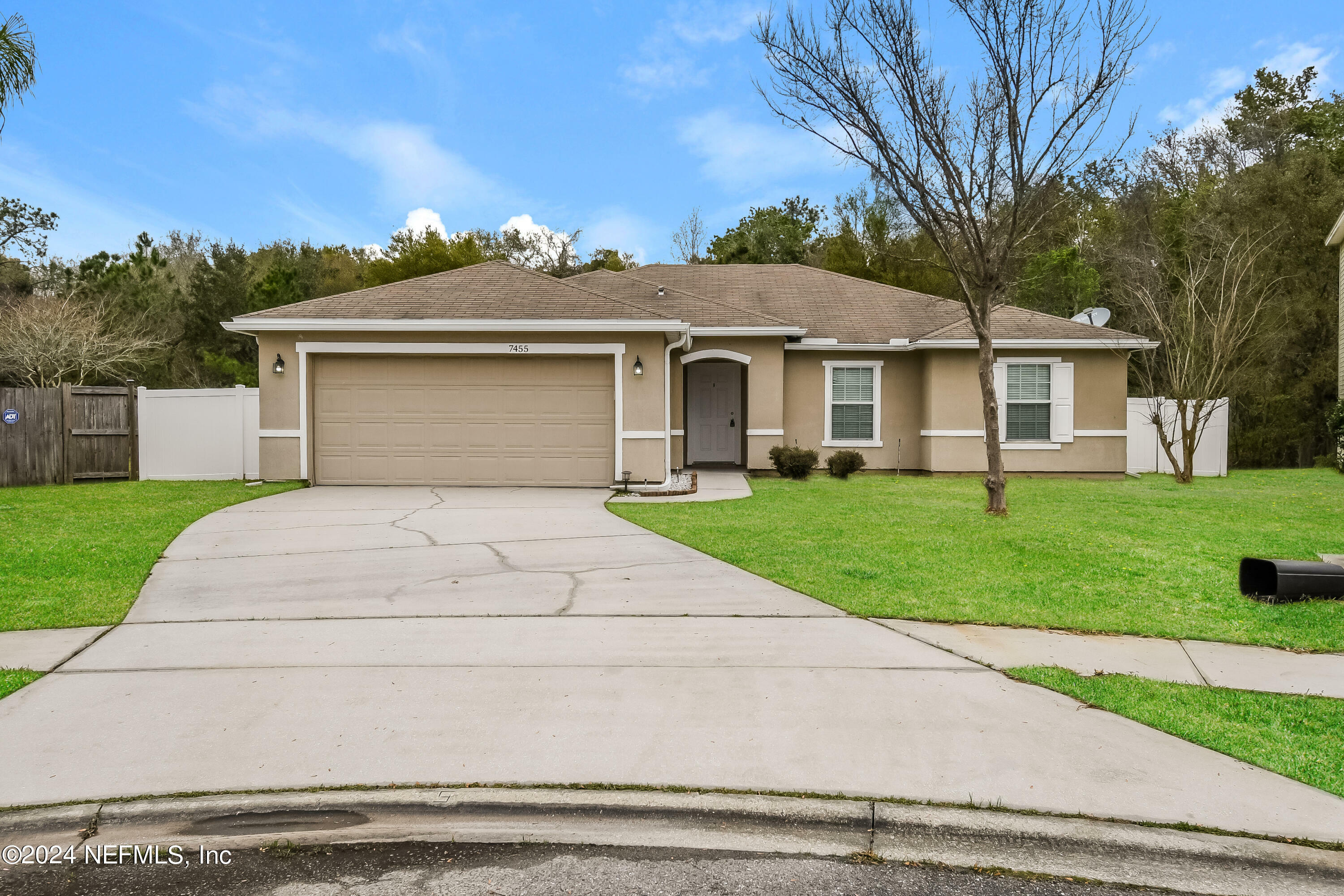 Property Photo:  7455 Mishkie Drive  FL 32244 