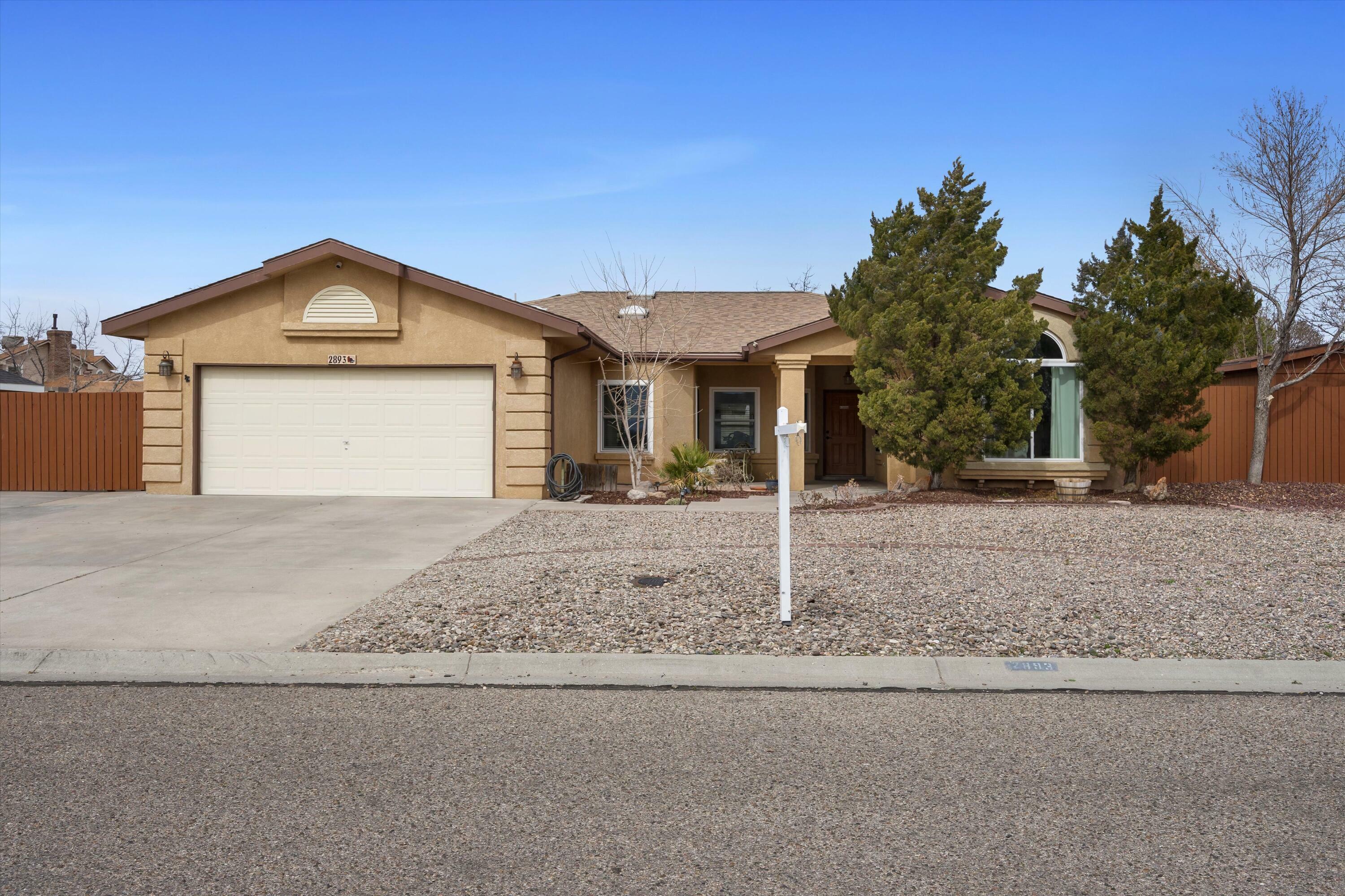 Property Photo:  2893 Oak Hills Drive SE  NM 87124 