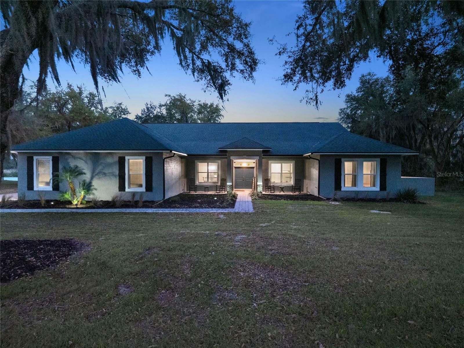 Property Photo:  24260 Bear Den Drive  FL 32736 