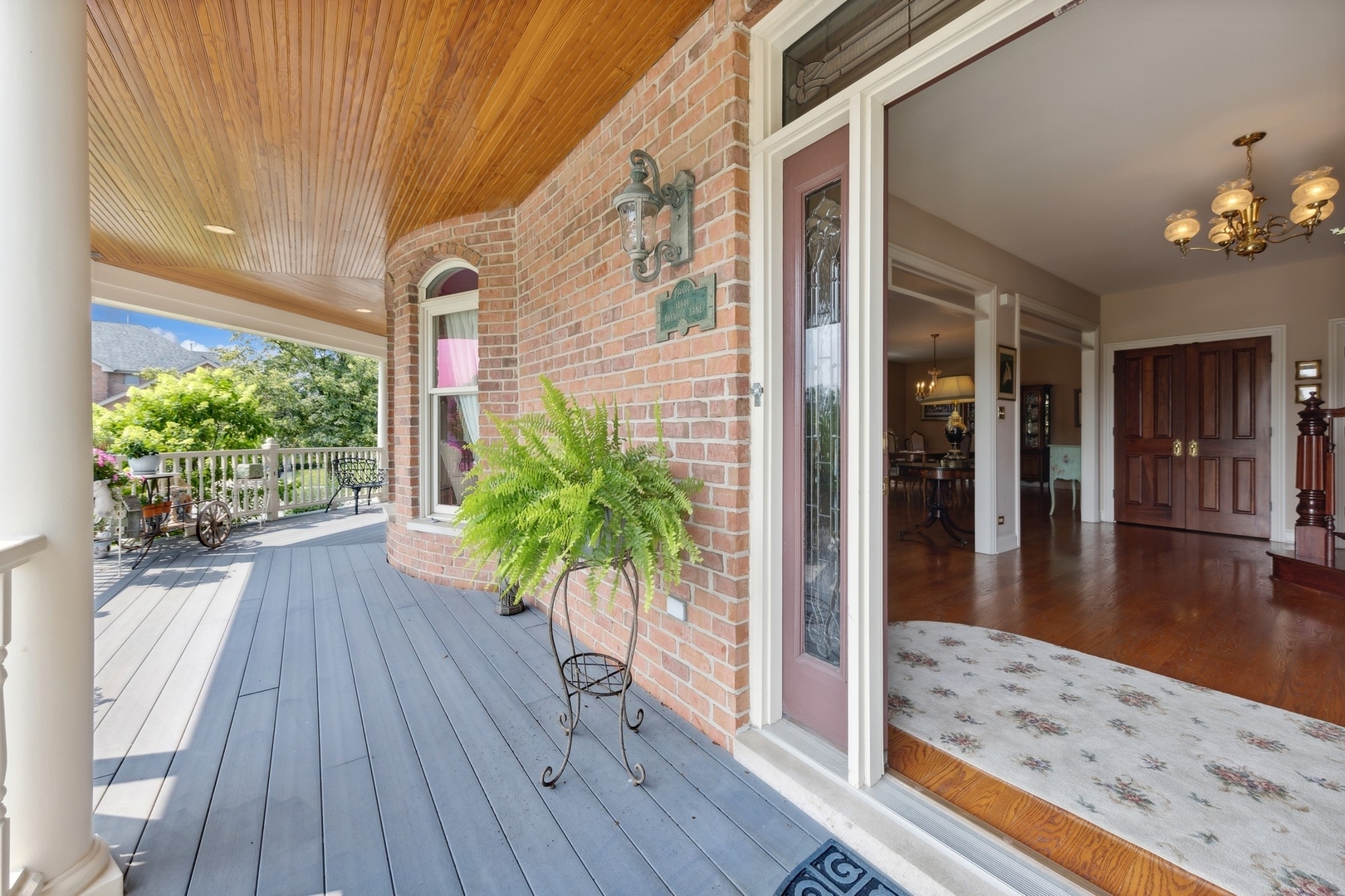 Property Photo: 14040 Boxwood Lane IL 60462